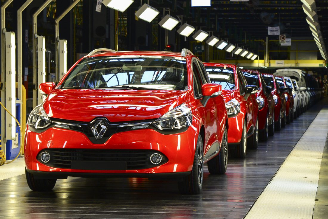 Renault'dan Rusya'daki fabrika için flaş karar