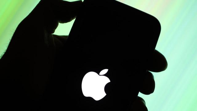 Apple'dan Rusya'ya yaptırım: Satışlar durdu