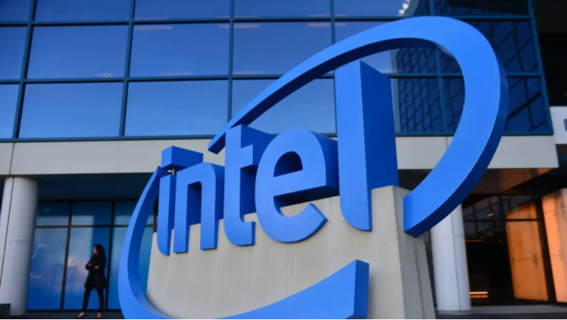 L’Italia acquisterà le fabbriche di Intel?