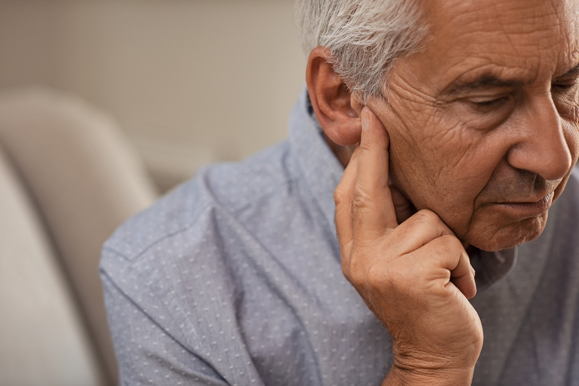İşitme kaybı Alzheimer sebebi olabilir