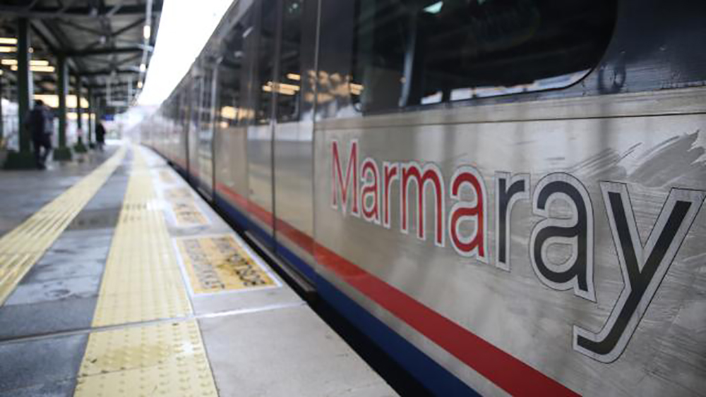 Marmaray seferleri saat 02.00'ye kadar uzatıldı