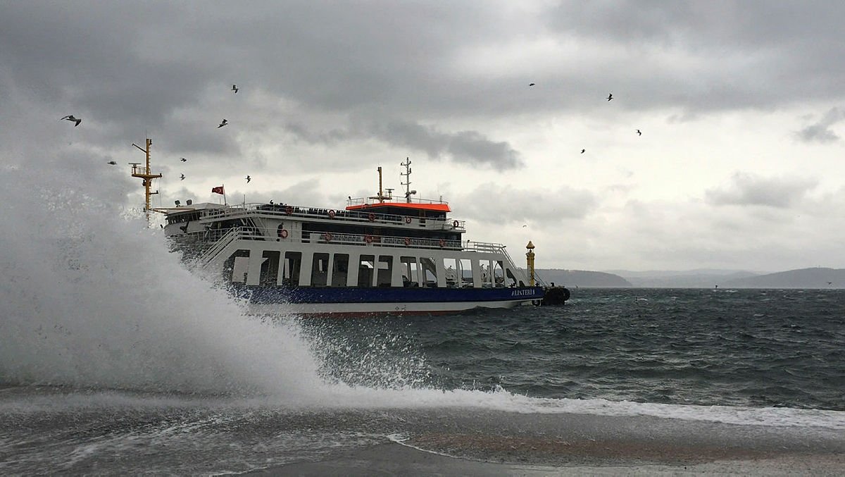 İzmir'de deniz ulaşımı normale döndü