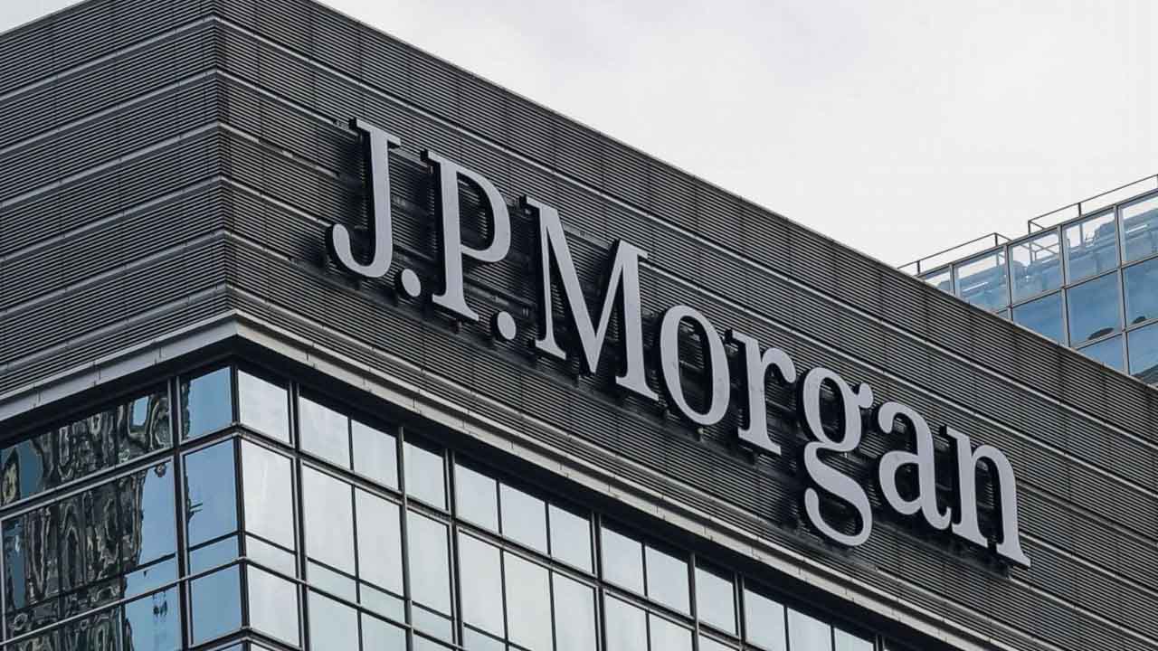 ABD'nin en büyük bankası JPMorgan ve Disney, Rusya'daki tüm faaliyetlerini durduruyor