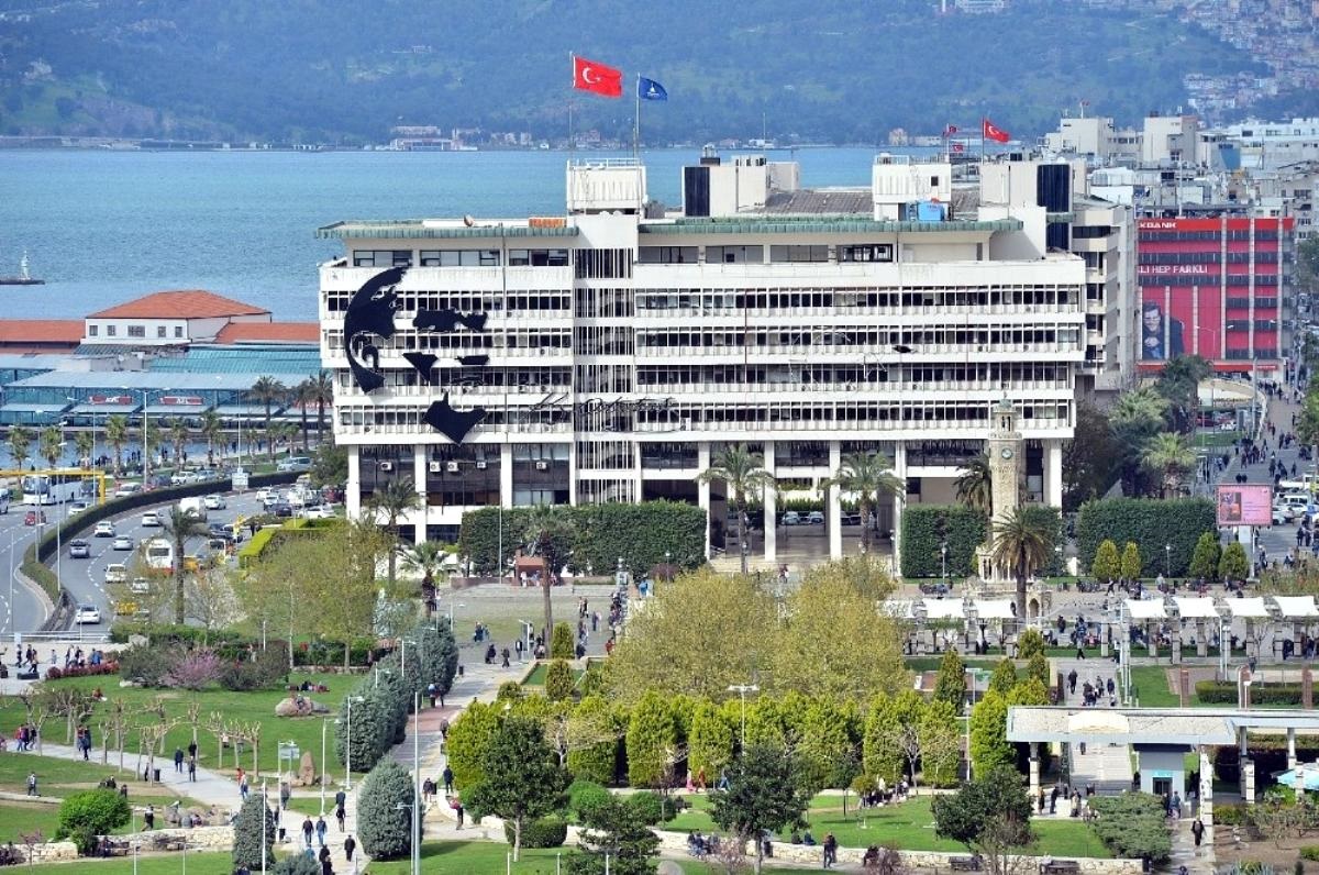 İzmir Büyükşehir Belediyesi personel alacak