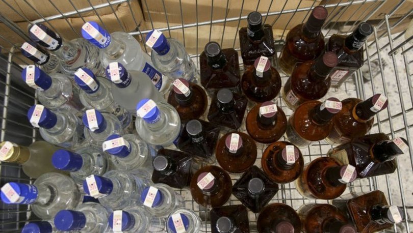 Van'da 60 şişe sahte içki ele geçirildi
