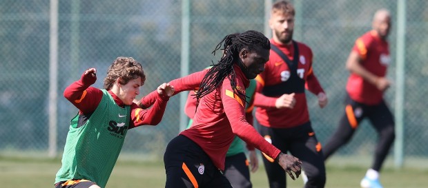 Gomis yıldızlaştı, Galatasaray 3 gol attı