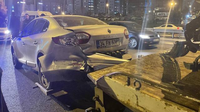 Maltepe'de trafik kazası: 4'ü ağır 6 yaralı