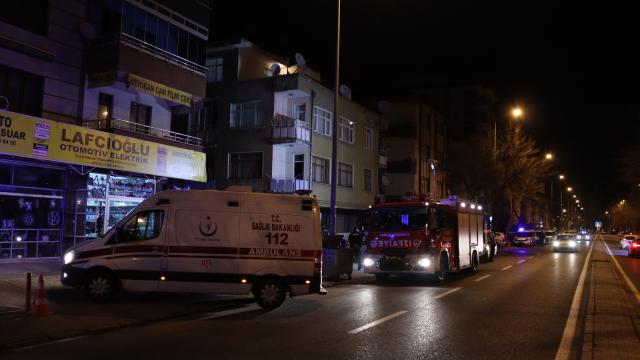 Kayseri'de bir evde yangın: 1 ölü, 4 yaralı