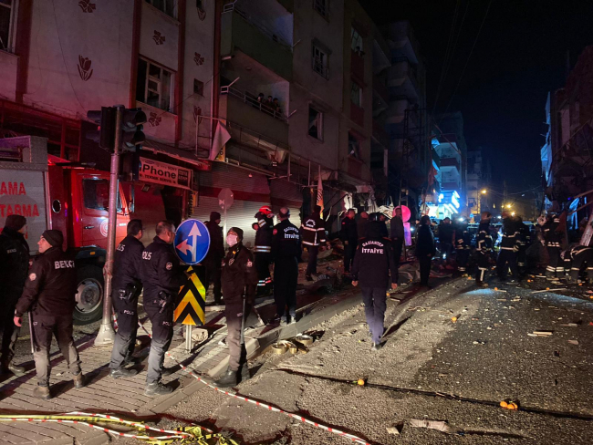 Gaziantep'te iş yerinde tüp patladı: 2 yaralı
