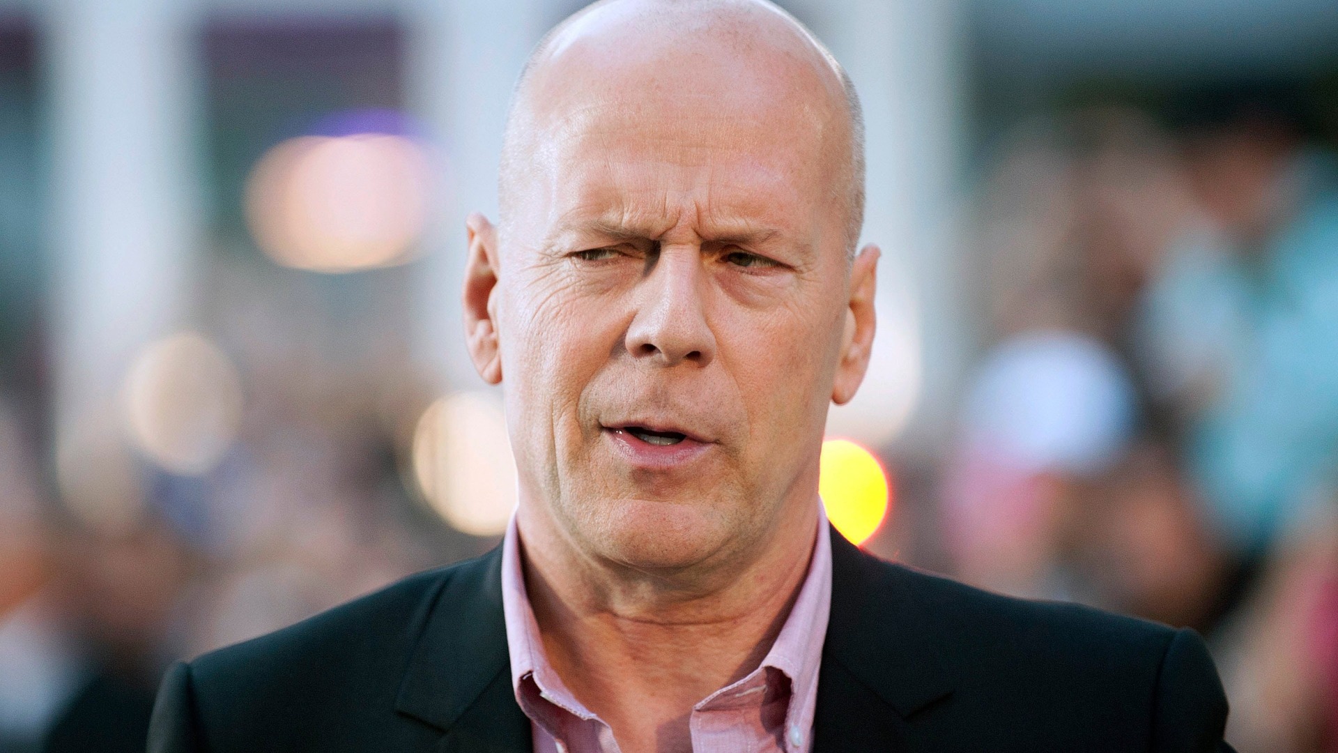 Bruce Willis’e verilecek ödül iptal edildi