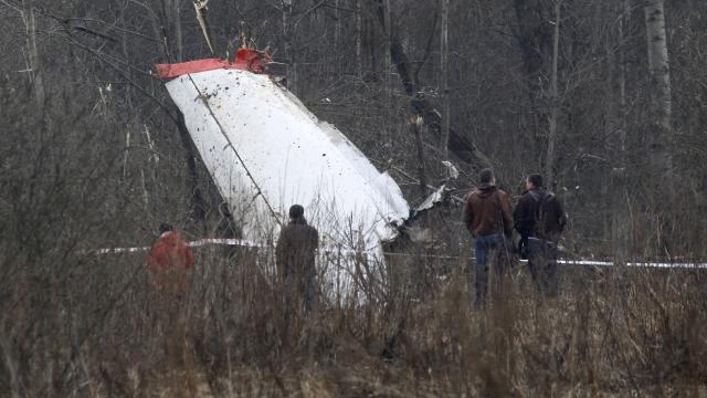 Polonya, Smolensk'te 2010'daki uçak kazasından Rusya'yı sorumlu tuttu
