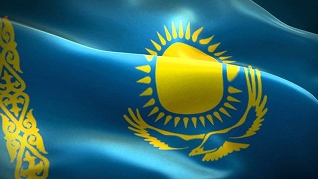 Kazakistan'da oturma izni almak isteyen Rus vatandaşlarının sayısı arttı