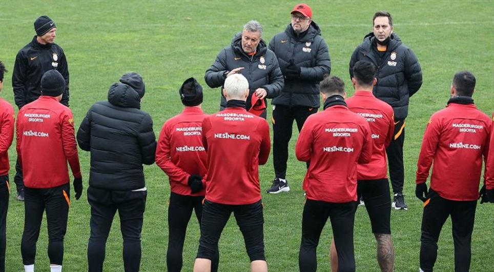 Galatasaray'da Torrent'ten flaş karar