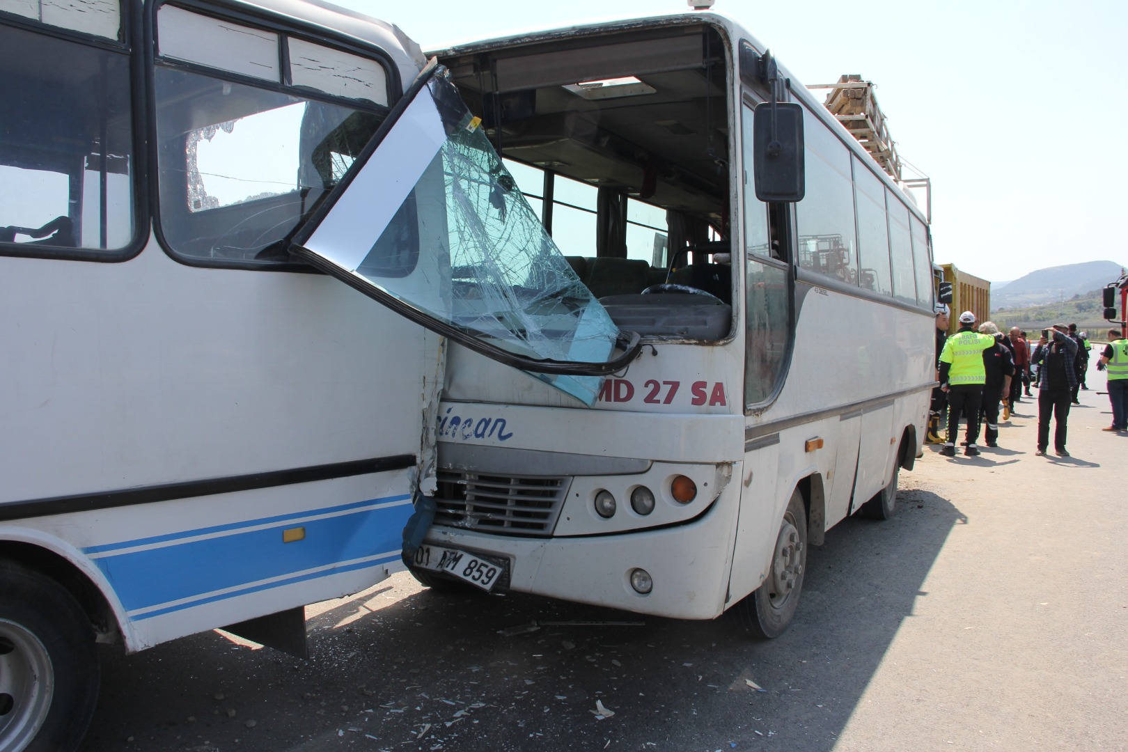 Mersin'de zincirleme kaza: 7 yaralı