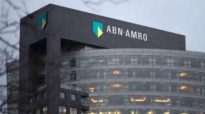 Hollanda'nın üçüncü büyük bankası ABN AMRO'dan 'köle ticareti' özrü