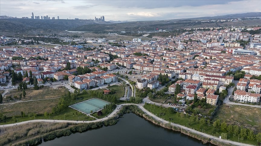 Konut fiyat artışında yeni rekor; İstanbul'da yüzde 100'ü aştı