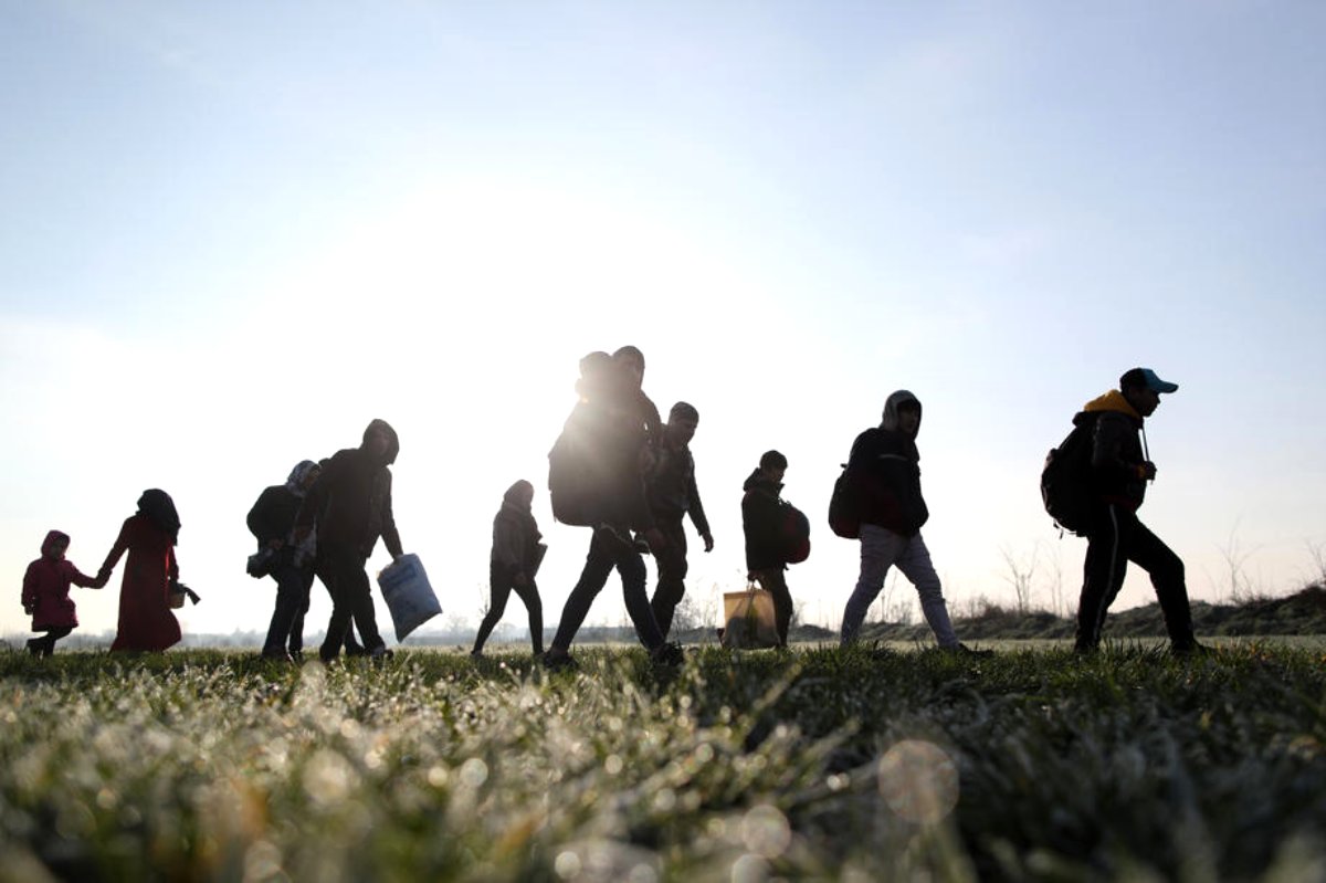 Kırklareli’nde kaçak göçmen operasyonu: 164 kişi yakalandı