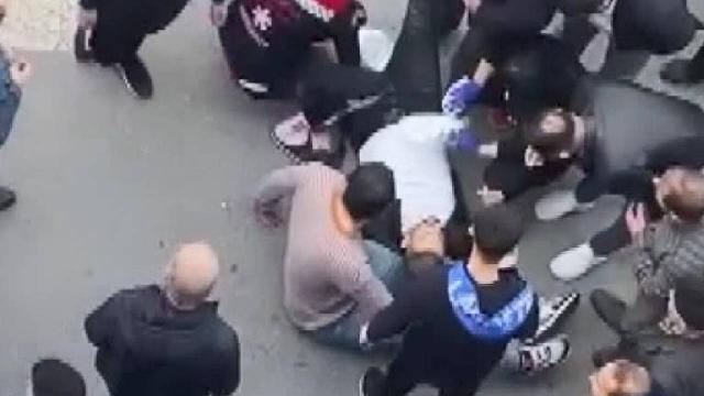 Gaziosmanpaşa'da silahlı kavga: 4 yaralı