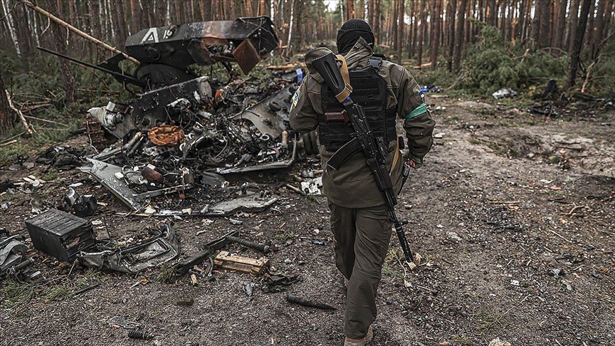 Ukrayna: Rus ordusu 21 bin 200 asker, 176 uçak, 153 helikopter ve 838 tankını kaybetti
