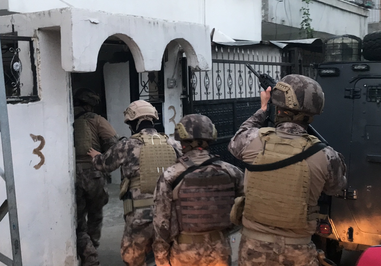 Adana'da IŞİD operasyonu. 6 zanlı yakalandı