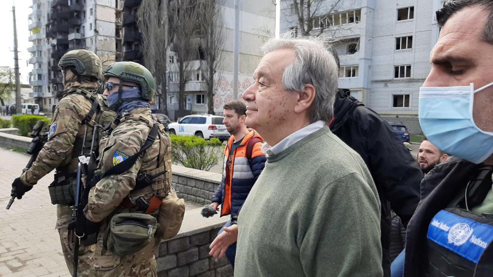 BM Genel Sekreteri Guterres'ten savaş bölgelerini ziyaret etti