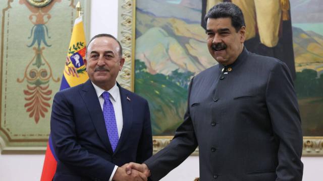 Maduro: Türkiye Venezuela'yı her koşulda destekledi