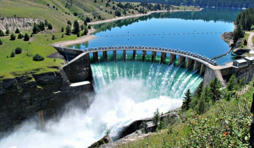 Hidroelektrik santralleri elektrik üretiminde ilk sırada. En çok elektrik tüketimi saat 12'de gerçekleşti