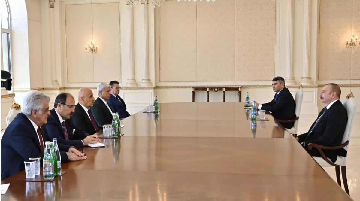 Azerbaycan Cumhurbaşkanı Aliyev, Tarım ve Orman Bakanı Kirişci ile görüştü