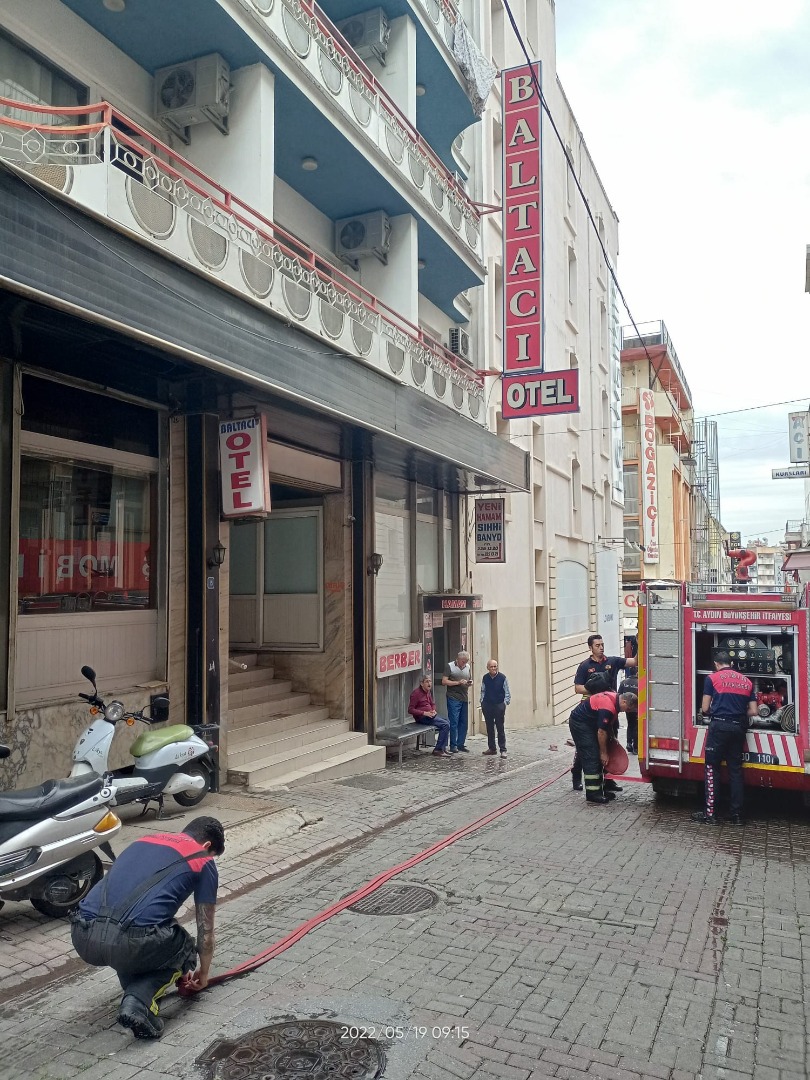 Aydın'da otelde çıkan yangın korkuttu