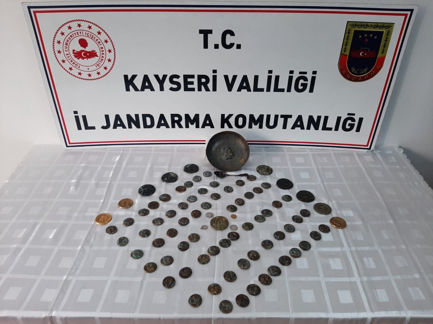 Kayseri’de tarihi eser operasyonu: 3 gözaltı