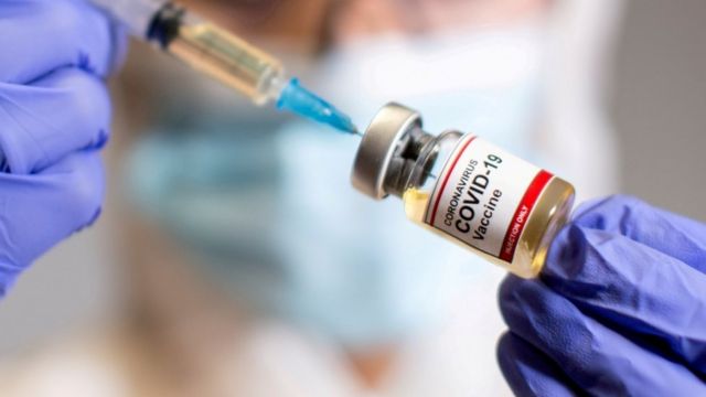 İsveç'te 65 yaş ve üzerindekilere korona aşısının 5. dozu önerildi