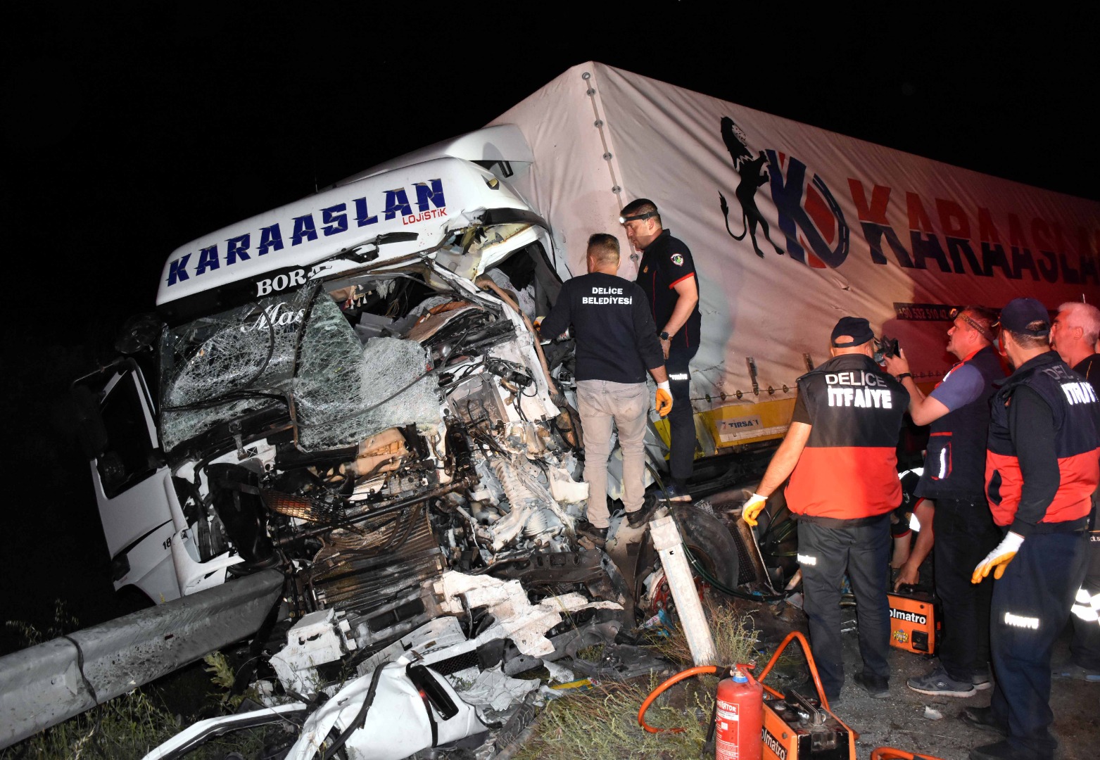 Kırıkkale'de feci kaza: 1 ölü, 2 yaralı