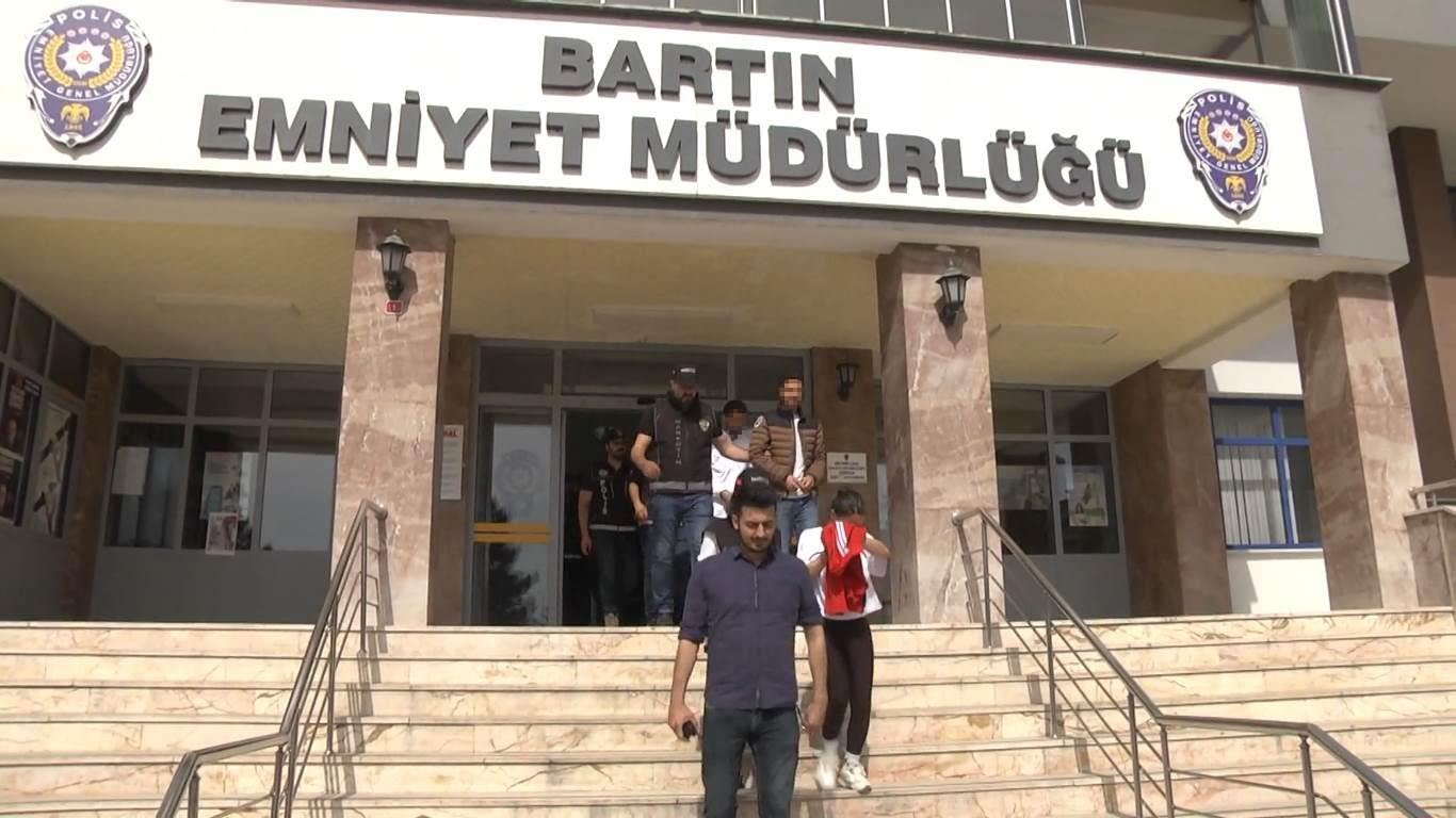 Bartın merkezli 4 ilde uyuşturucu operasyonu