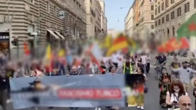 İtalya'nın Ankara Büyükelçisi, Roma'daki PKK gösterisi nedeniyle Dışişleri Bakanlığına çağrıldı