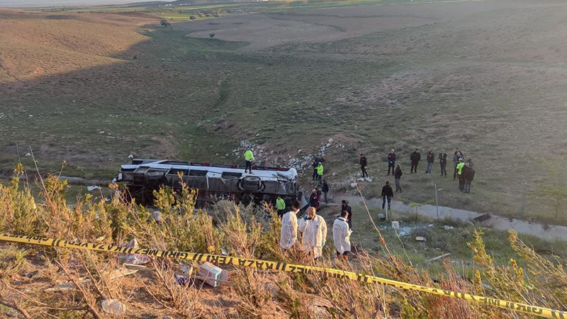 AKP'nin Adana'daki gençlik şöleni dönüşünde kaza yapan otobüs şoförü hakkında yeni gelişme