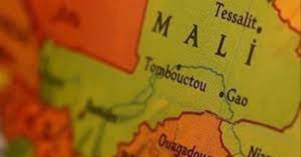 Mali'de 132 sivil teröristlerce katledildi
