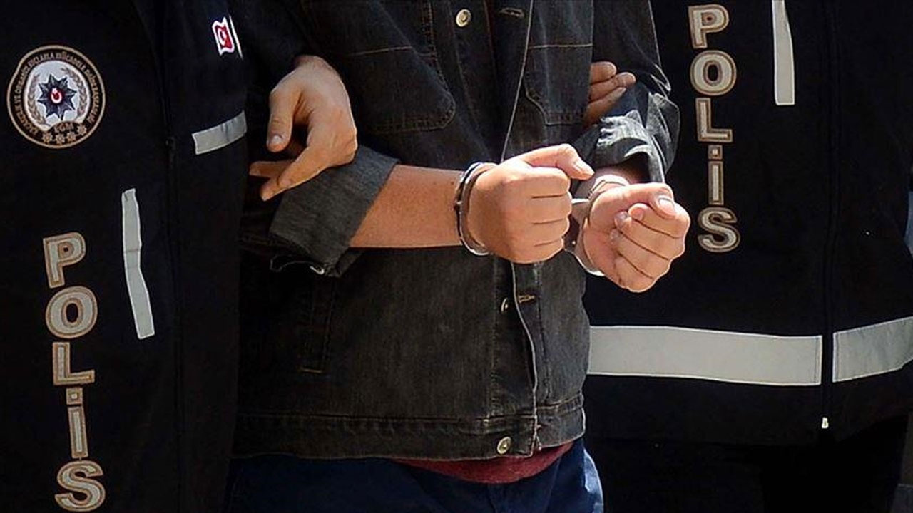  İzmir merkezli 16 ilde FETÖ operasyonu: 47 şüpheli hakkında gözaltı kararı