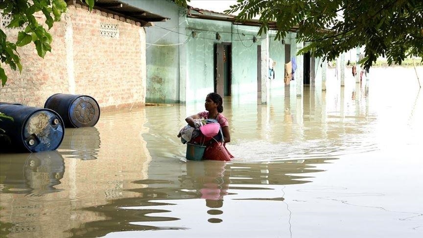 Şiddetli yağışlar nedeniyle ölenlerin sayısı 131'e yükseldi