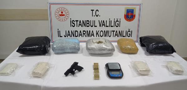 İstanbul'da jandarmadan uyuşturucu operasyonu
