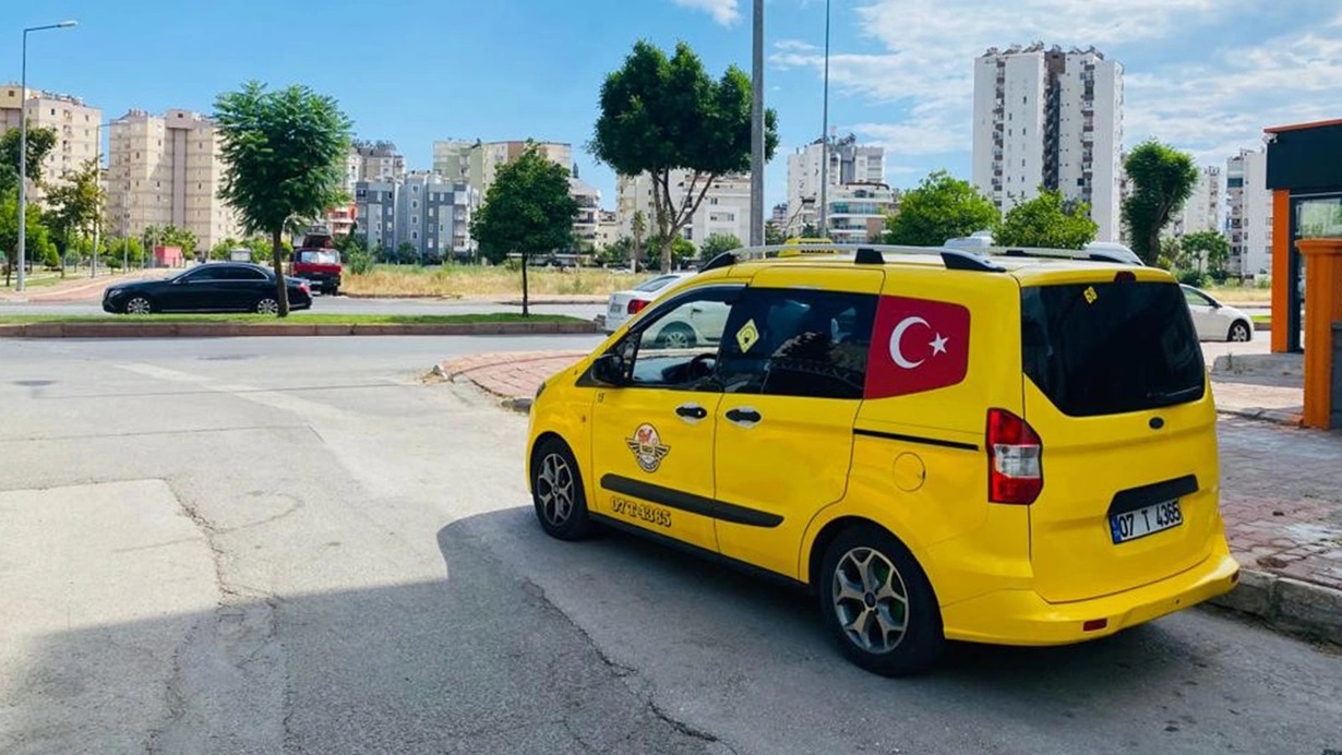 Antalya’da taksi ücretlerine yüzde 25 zam