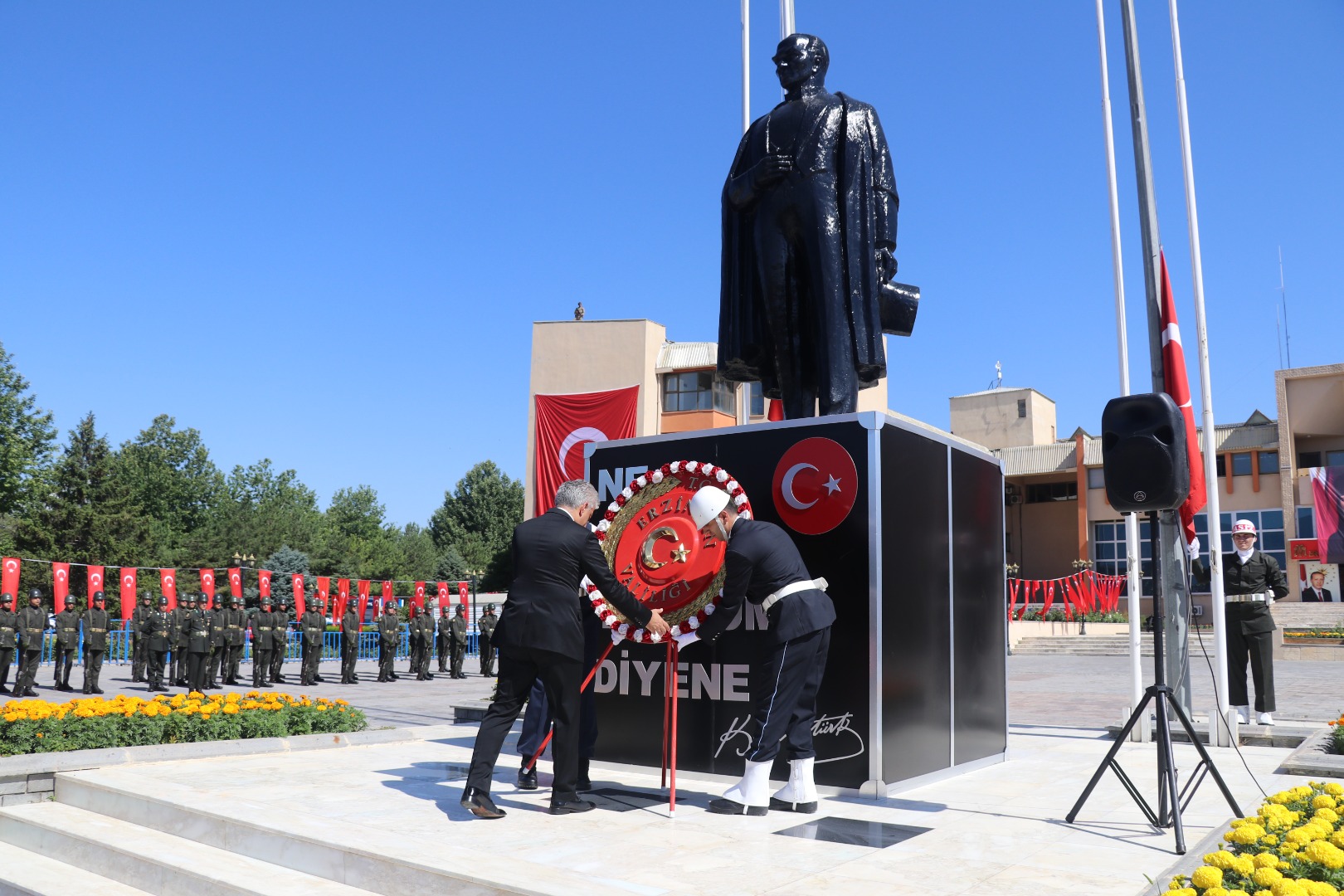 Atatürk'ün Erzincan'a gelişinin 103'üncü yılı kutlandı