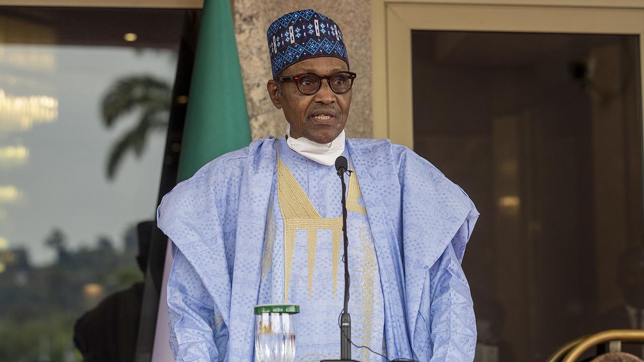 Nijerya Başkanı Buhari'nin ekibine silahlı saldırı: 2 kişi yaralandı