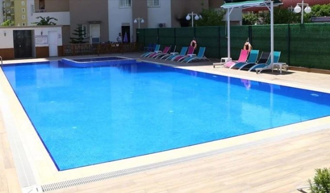 Antalya'da 2 yaşındaki çocuk havuzda boğuldu