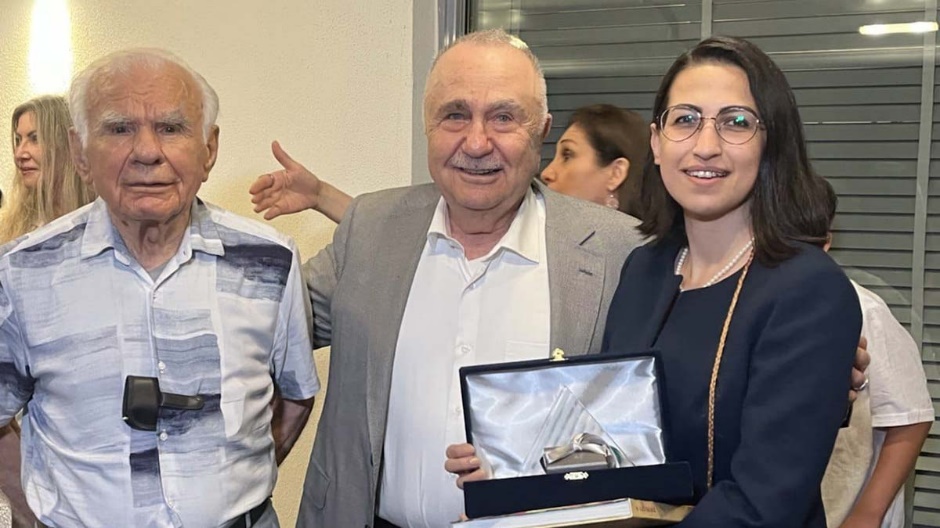 Prof. Dr. Gazi Yaşargil ödülünü Dr. Pelin Kuzucu aldı