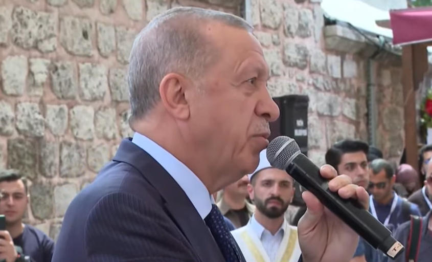 Erdoğan, Göksel Gümüşdağ'ın annesinin cenaze töreninde konuştu