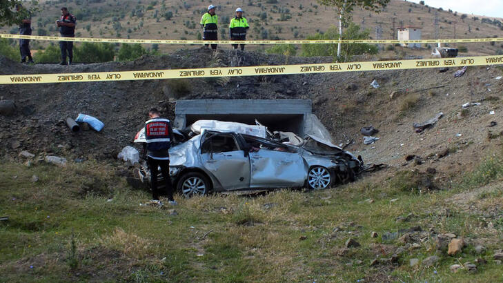 Yozgat'ta menfeze düşen otomobil: 1 ölü 2 yaralı