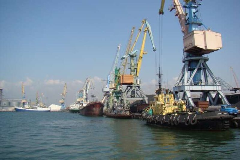 Ukrayna: Çornomorsk, Odessa ve Yujnıy limanları 2 hafta içinde çalışacak