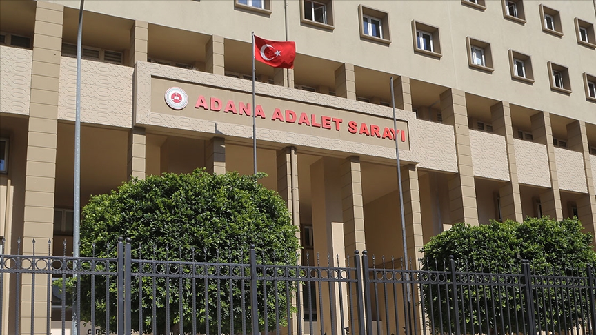 Adana'da gencin silahla öldürülmesiyle ilgili 5 sanığın yargılanmasına başlandı