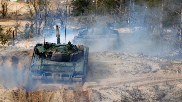 Polonya ve Almanya Ukrayna'ya tank gönderdi