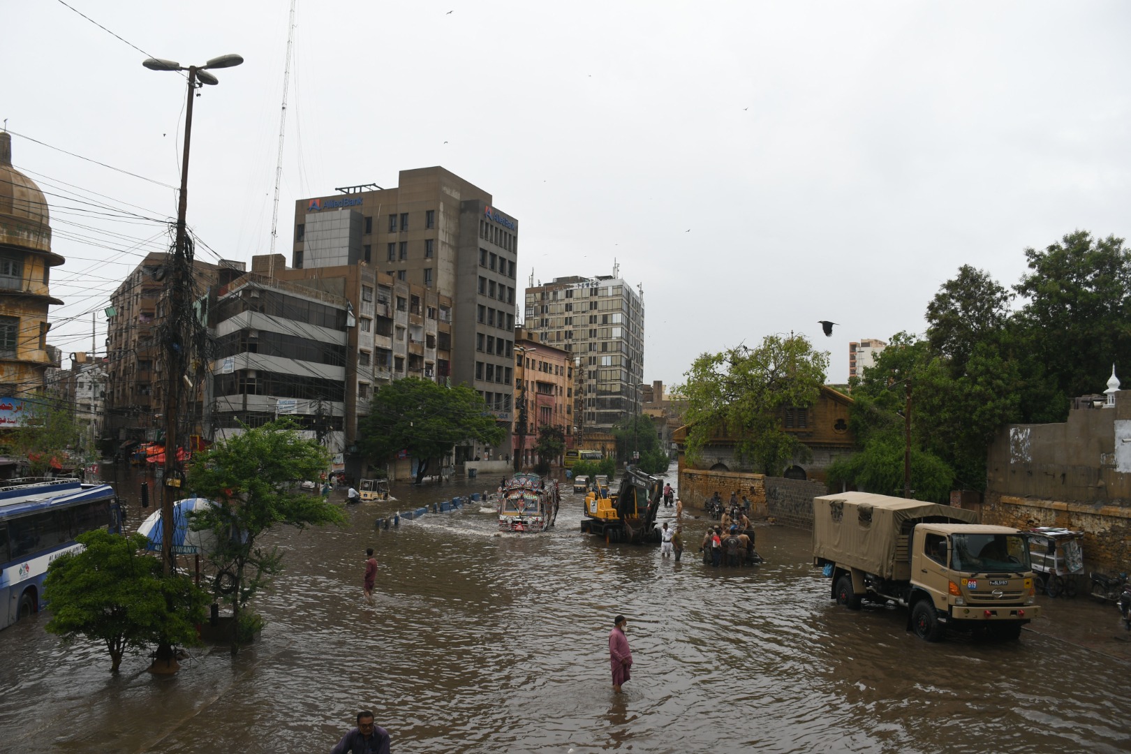 Pakistan’da muson yağmurları faciası. 312 kişi hayatını kaybetti